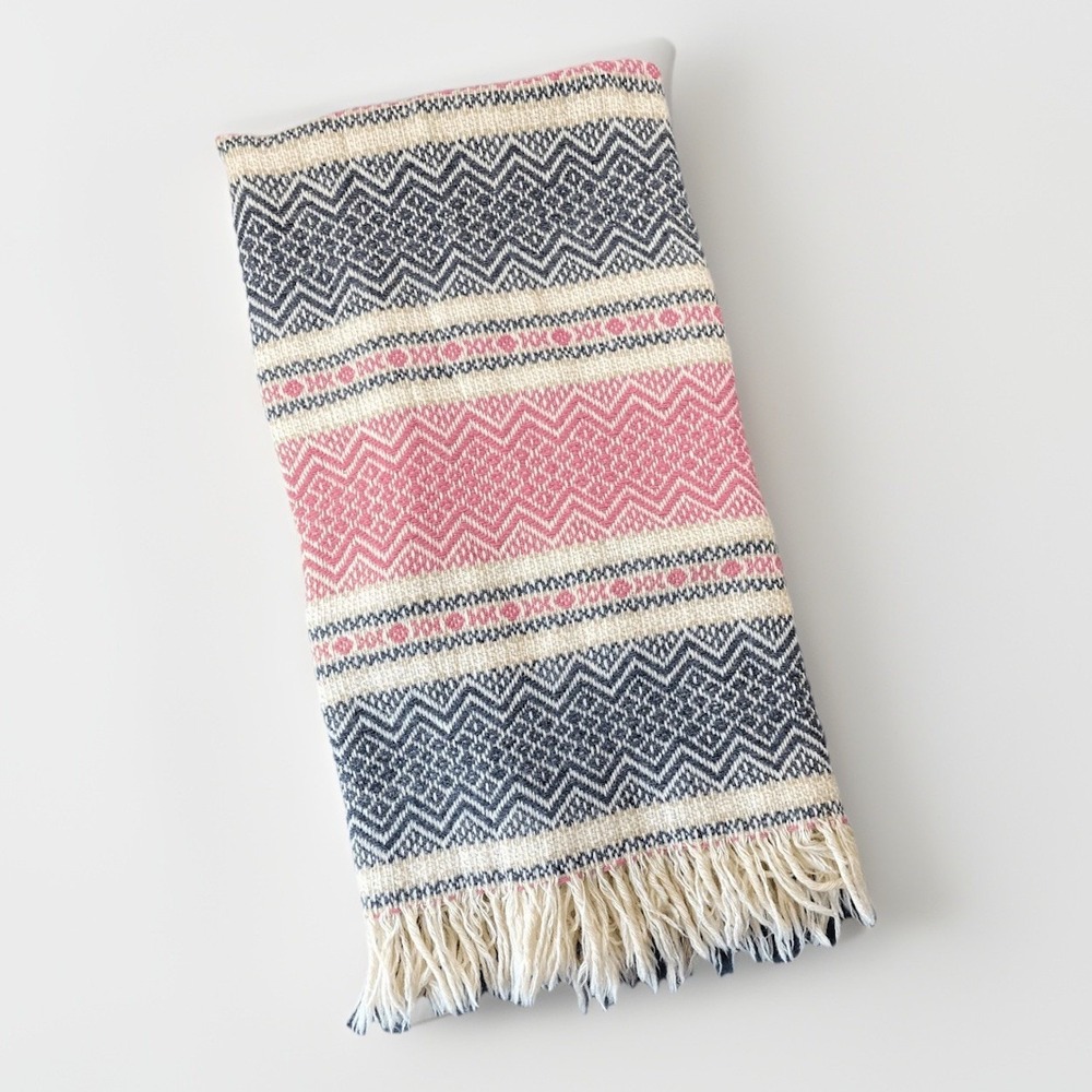 Faribo By Faribault Wool Fringe Throw 46x39 Pink Gray Zigzag Fair Isle USA Made
